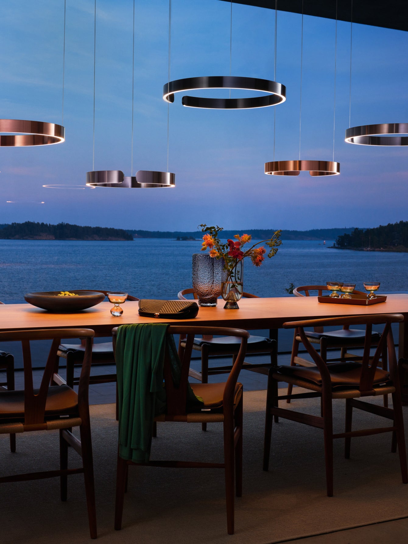 Mito Sospeso Ring Shape Pendant Light